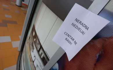 Hrvati žestoko negoduju: Traže ukidanje zabrane rada nedjeljom