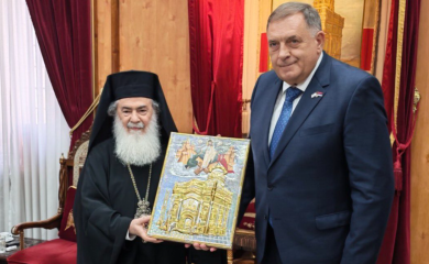 Dodik: Jerusalimski patrijarh želi da posjeti Banjaluku