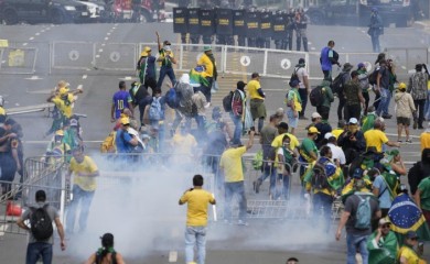 Više od 400 uhapšenih u Brazilu, suspendovan guverner