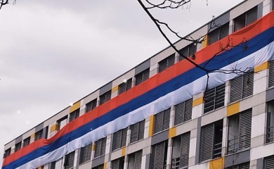 Studenti proslavljaju rođendan: Razvili zastavu na paviljonu u Banjaluci