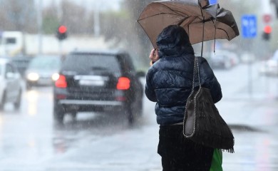 Sutra zahlađenje sa padavinama, na planinama snijeg