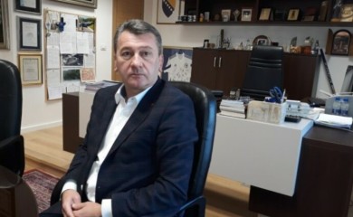 Potvrđena optužnica protiv načelnik opštine: Nezakonito podijelio otkaze