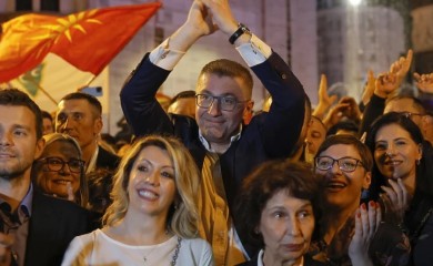 Velika pobjeda desnice u Sjevernoj Makedoniji, VMRO-DPMNE fali nekoliko ruku za formiranje vlasti