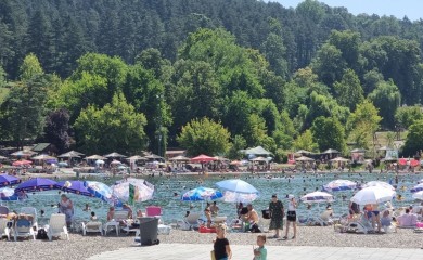 Novi dobrosusjedski gest: Gosta iz Srbije umjesto "kandži" u Tuzli dočekala poruka (FOTO)