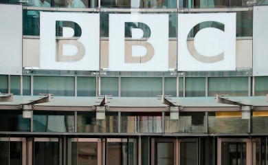 Koju BBC zvijezdu optužuju da je plaćala mladiću za eksplicitne fotografije: "Nisam ja, ni ja"