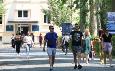 Profesori zabrinuti odlaskom mladih na studije u inostranstvo