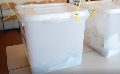 U Hozićima glasanje protiče bez problema