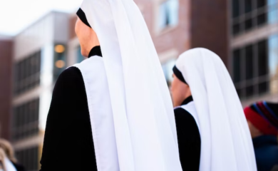 Časne sestre se vratile trudne sa misionarskog putovanja