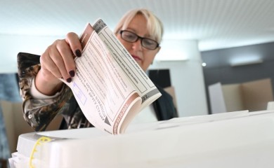 Političke partije potrošile na izbore “samo” 11,4 miliona KM, stvarni troškovi još veći