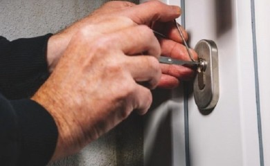 Iz kuće u Banjaluci ukradeno 11.500 evra