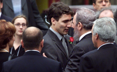 Canada Proud, Grok i "Castro-baby" teorija