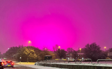 Misterija roze neba iznad Birmingema: Fotografije otkrile pravi uzrok neobične pojave