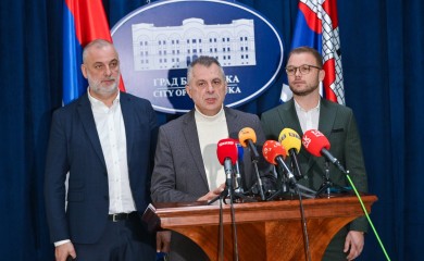 Raspada li se Pokret Sigurna Srpska i da li će Radojičić opet - svojim putem?