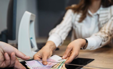 Svi zaposleni će znati koliko zarađuju njihove kolege: Uvodi se novi zakon, transparentnost zarada biće obavezna