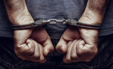 Pedesetšestogodišnji Banjalučanin prijetio i uznemiravao poznanicu