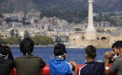 TUNIS: Na obali mora pronađeno osam tijela, sumnja se da su migranti