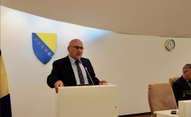 ROGIĆ: Preuranjena naredba za ponovno brojanje glasova