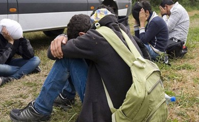Objavljeni šokantni navodi o brutalnosti policije u Hrvatskoj, migrantima spaljuju odjeću, pasoše i mobilne