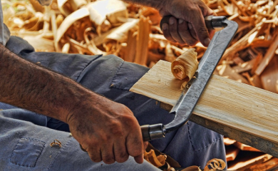 Najveća potražnja za keramičarima i kovačima: Zanatlije zarade ljekarku platu