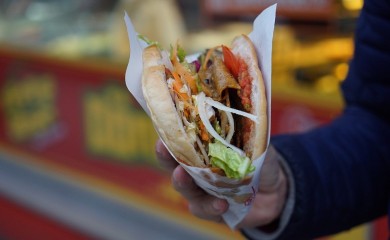 Kebab u Frankfurtu poskupio na rekordnih 10 evra