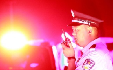 UZNEMIRUJUĆI VIDEO! Horor u Kini, terenac uletio među prolaznike, ima mrtvih