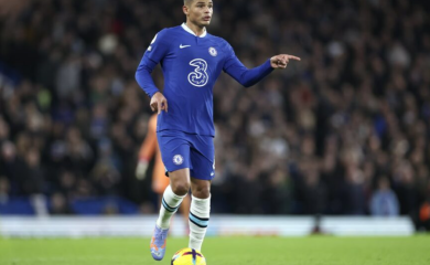 Čelsi misli na odbranu: Novi ugovor za brazilskog veterana