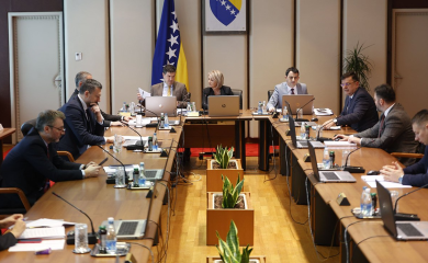 Vlast u potrazi za još 30 direktora i njihovih zamjenika