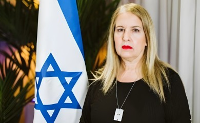 Ambasadorka Izraela optužila Sabinu Ćudić za širenje antisemitizma: „Jevreji u Sarajevu danas skrivaju simbole zbog stavova koje promovišete“