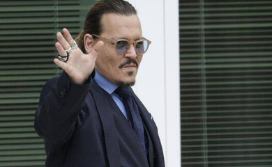 Dep zaradio milione od prodaje portreta poznatih ličnosti