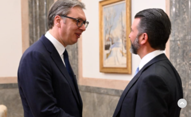 “Rješavanje globalnih izazova” Vučić se sastao sa Trampom mlađim, poznato o čemu su razgovarali