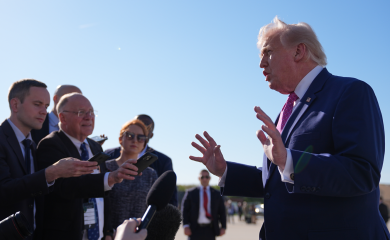 Tramp: Ne treba nam rezervni plan, Ormuski moreuz biće otvoren sa ili bez Irana