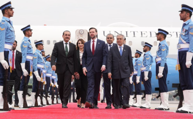 Američka delegacija stigla u Islamabad na pregovore sa Iranom