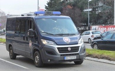 Detalji velike akcije policije u Srbiji: 20 ljudi osumnjičeno za šverc šest tona kokaina iz Južne Amerike