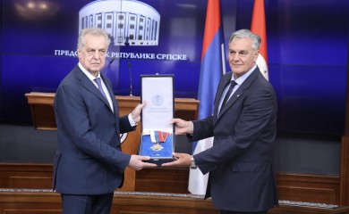 Karan uručio odlikovanje Grigorjevu – Minić najavio širenje saradnje