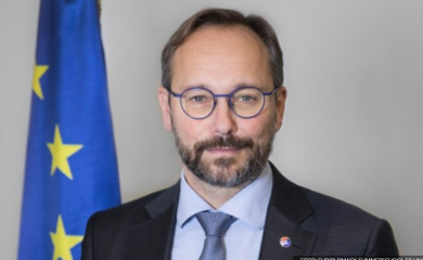 Od Izraela do Srbije: Ko je Emanuel Žofre?