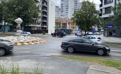 KOD VENECIJA MOSTA Umjesto ulice stajalište za hotel