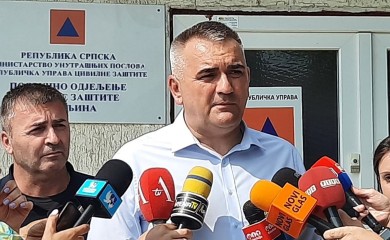 Minić: Uz republičke institucije efikasnija borba protiv zaraze
