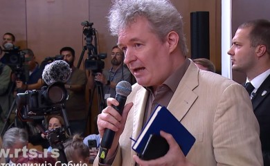 U Njemačkoj pokrenuta peticija za otkaz novinaru Martensu zbog spornog pitanja Zelenskom