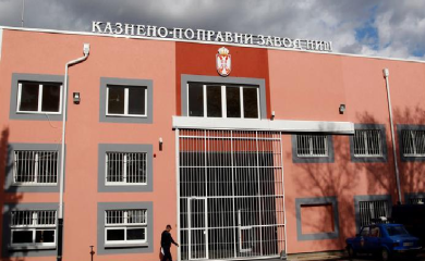 Osuđenici KPZ-a brutalno pretukli osuđenog ubicu