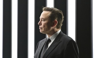 Ilon Mask najavio bankrot Tvitera