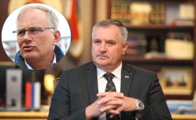 Trivić otpužio Vladu da minimalcem svađa radnike i poslodavce, Višković mu odgovorio