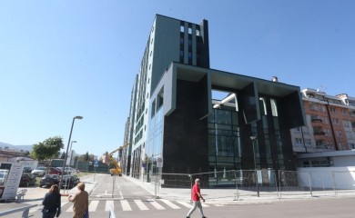 Pravobranilaštvo Srpske seli u nove prostorije, pomažu im zatvorenici sa Tunjica