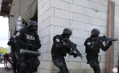 Bijeljina pod opsadom policije: Razbijena međunarodna grupa narkodilera