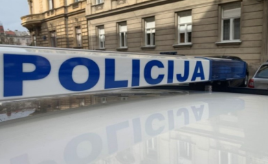 U toku istraga: Eksplozivnom napravom oštećene kuće u naselju Maksimir