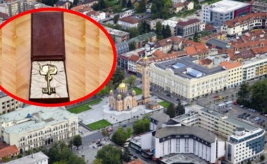 Ključ grada Vučeviću, Dačiću i posthumno generalu Taliću