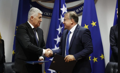 Mir, mir, mir, MARFI JE KRIV: Kako su Čović i Nikšić raskrinkali bivšeg američkog ambasadora