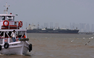 Prvi tankeri probili blokadu: Supertankeri prošli kroz Ormuz