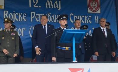 Dodik: herojska vojska odbranila vjekovna ognjišta