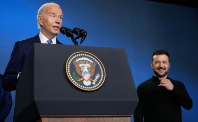 Novi lapsusi Bajdena: Pomiješao Zelenskog i Putina, Kamalu Haris i Trampa