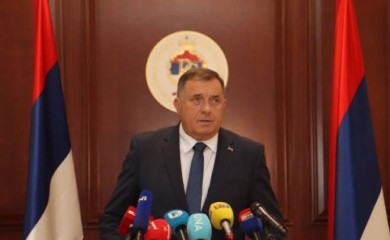 Dodik: Optužnica političko nasilje, pokrenuću tužbu protiv tužioca